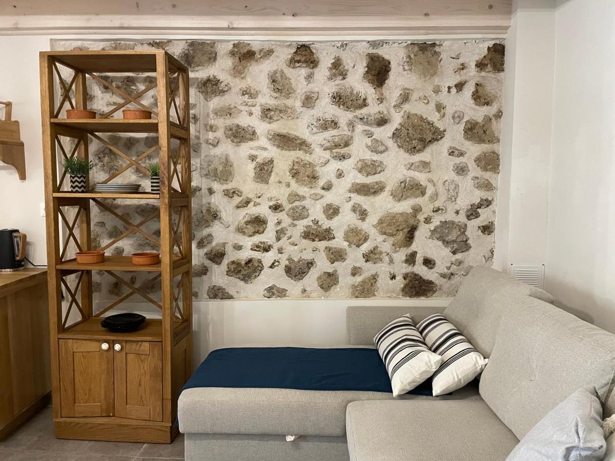 Sinarádes Valeria'S Apartments מראה חיצוני תמונה