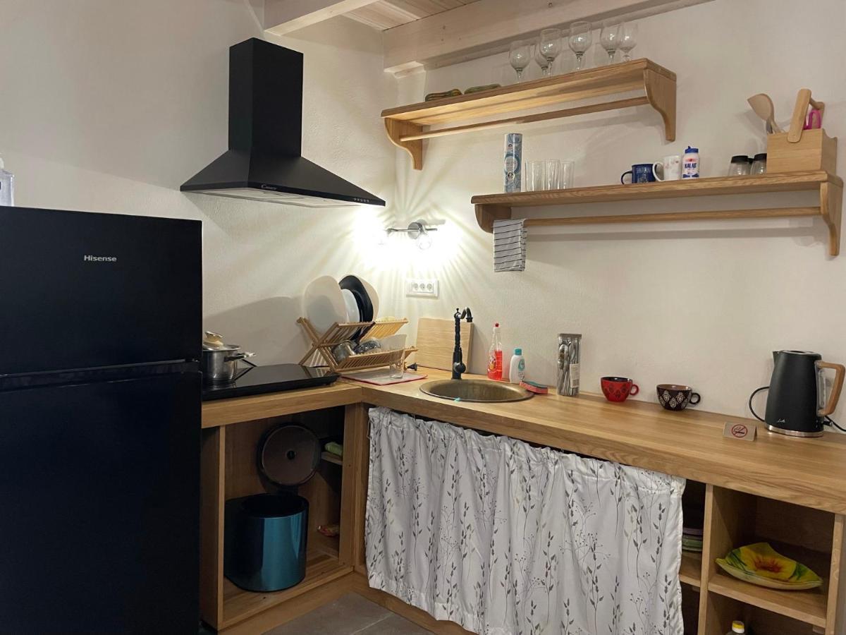 Sinarádes Valeria'S Apartments מראה חיצוני תמונה